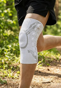StaBrace knee brace close-up while running